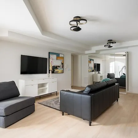 Stara Praga Boutique By Bookinghost