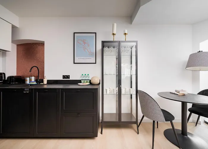 Stara Praga Boutique By Bookinghost *