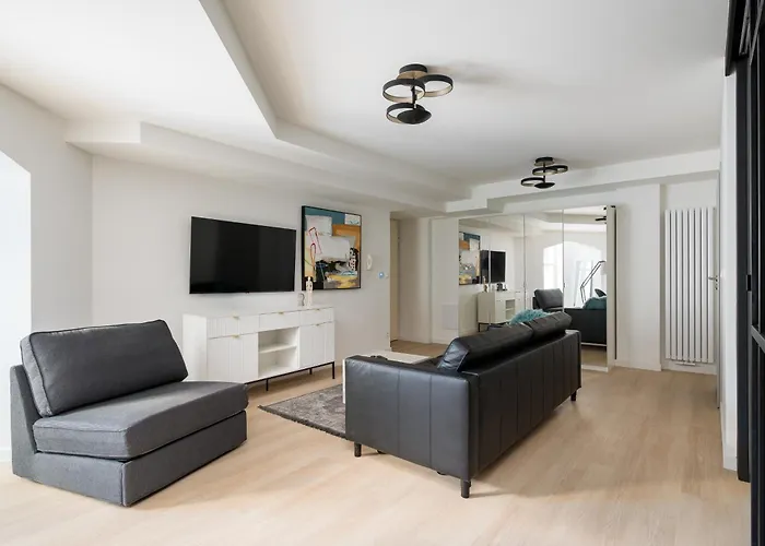 Stara Praga Boutique By Bookinghost